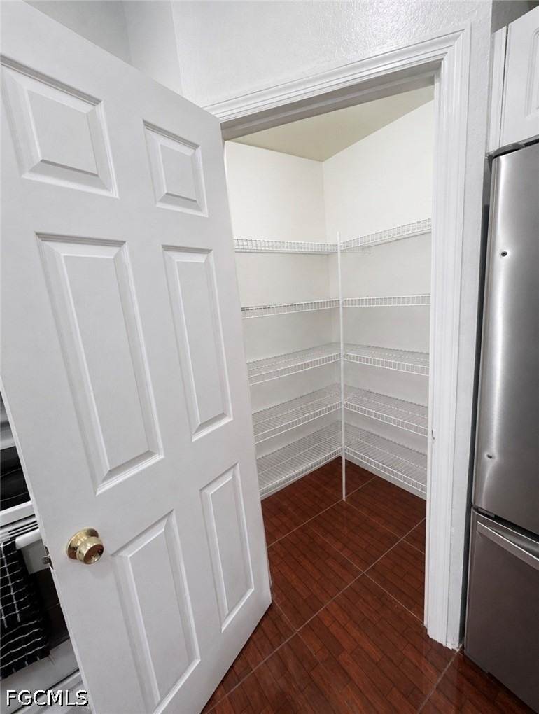 1115 Anza Avenue - Photo 3