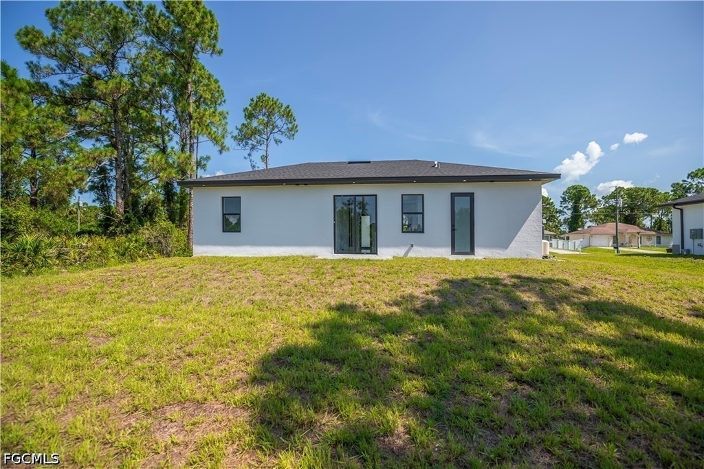 3123 69th Street W - Photo 43