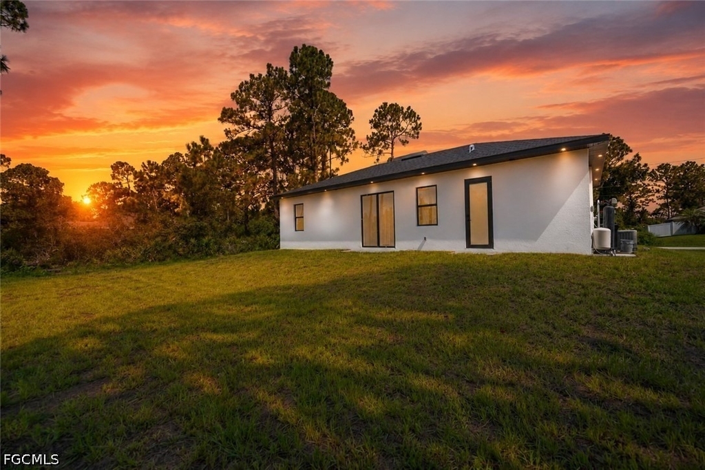 3123 69th Street W - Photo 48