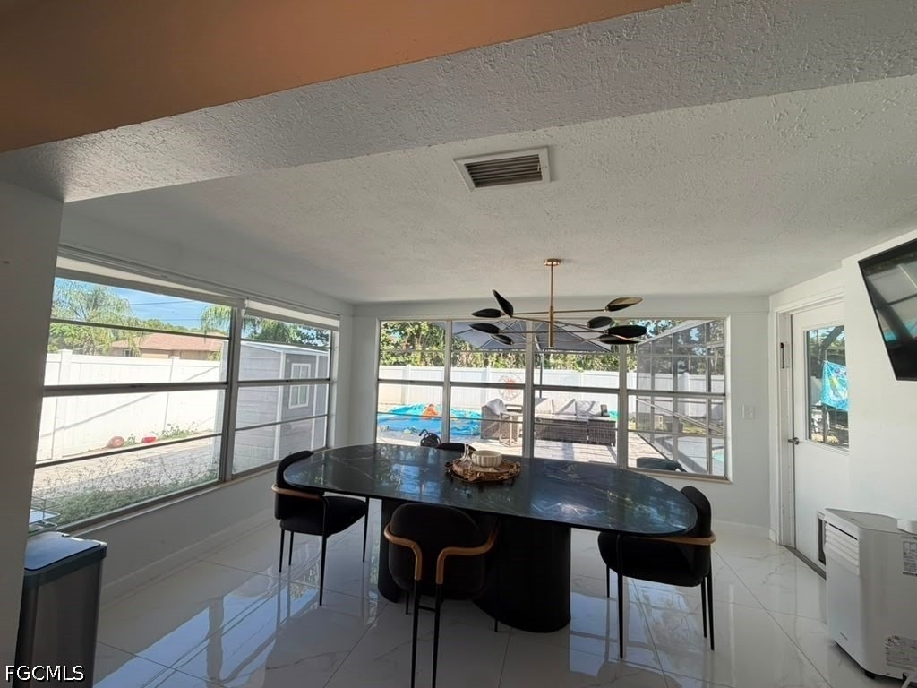 2267 Aldridge Avenue - Photo 18