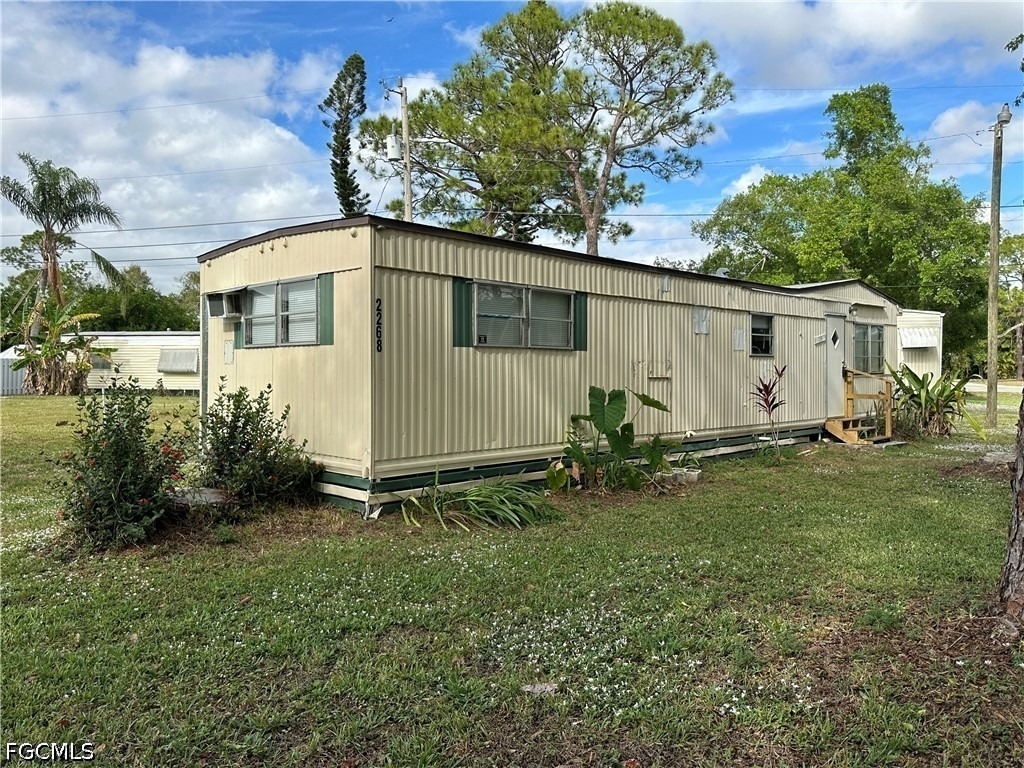 2268 Carlisle Lane - Photo 0