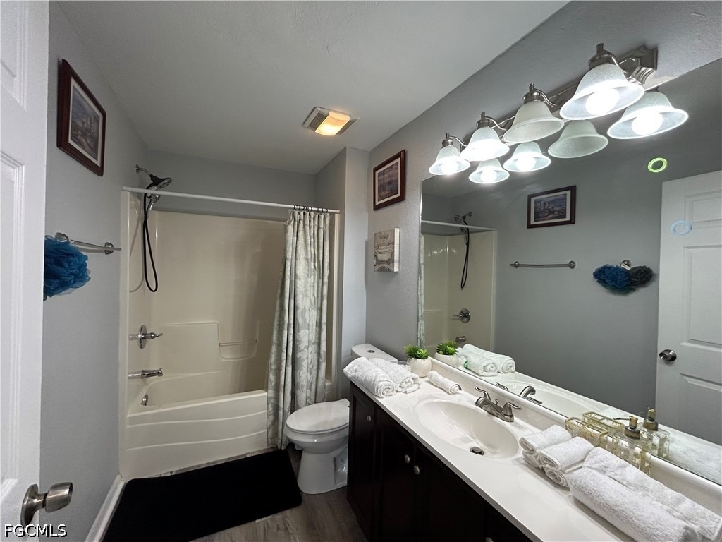 1915 Milstead Avenue - Photo 19