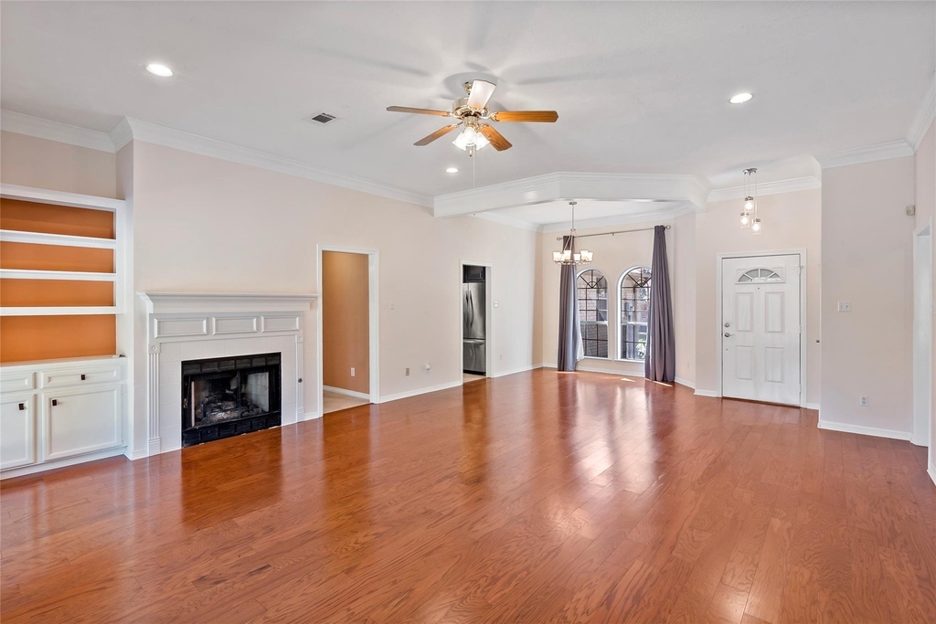 2920 Mirrormere Circle - Photo 5