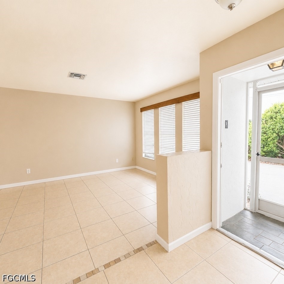 1429 Se 31st Terrace - Photo 1