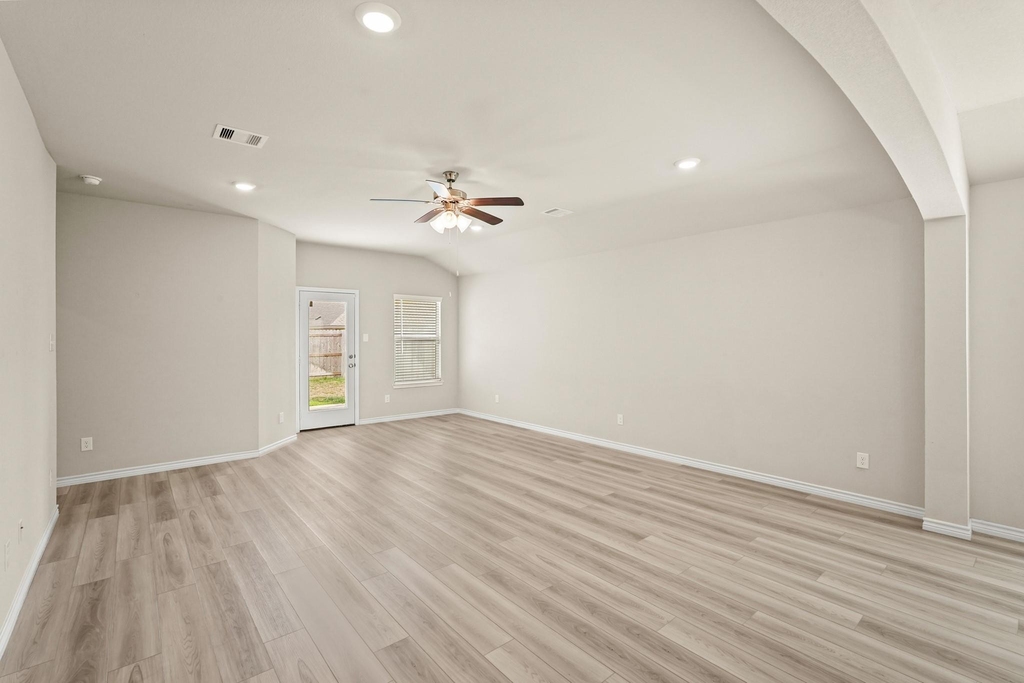 1164 Kennesaw Drive - Photo 10