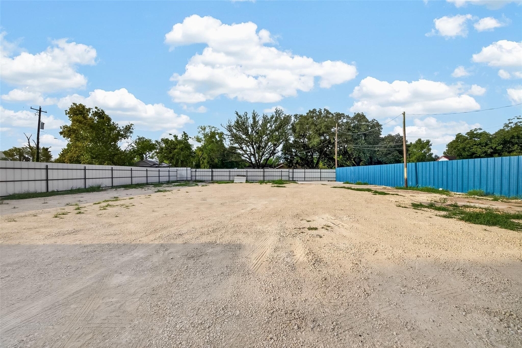 1449 Mesquite Street - Photo 13