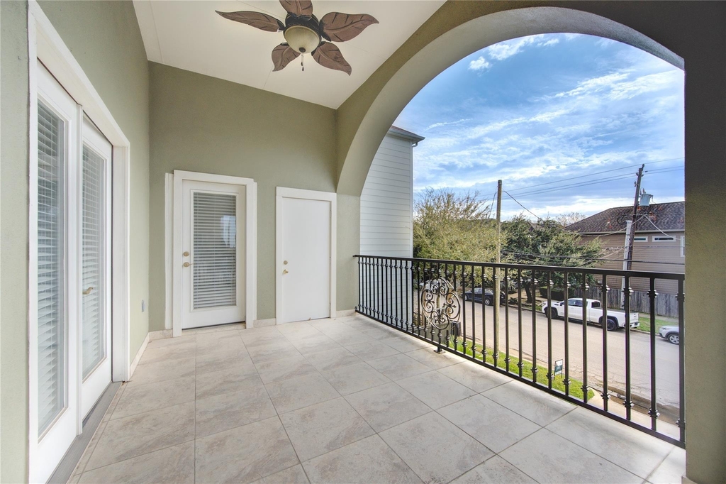 1117 W 18th Street - Photo 30