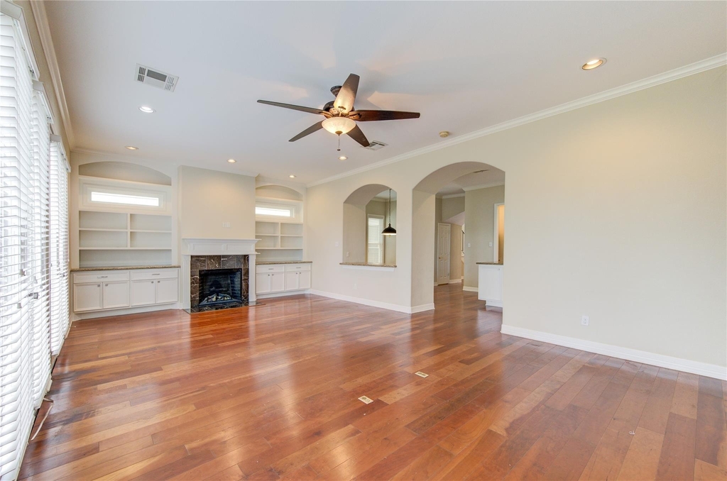 1117 W 18th Street - Photo 13