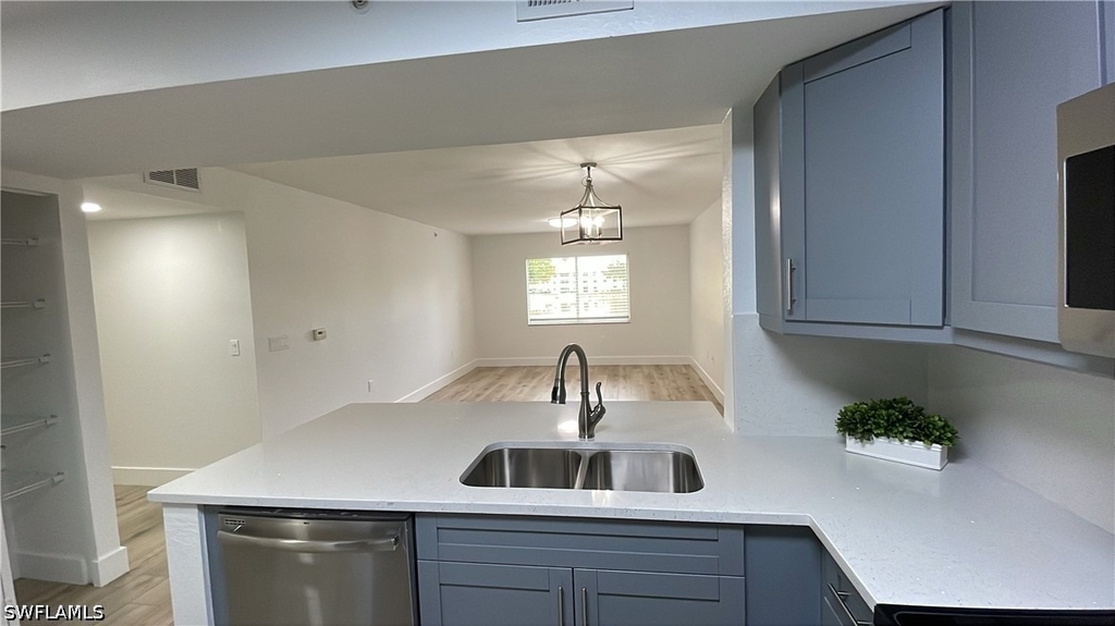 8234 Key Royal Circle - Photo 7