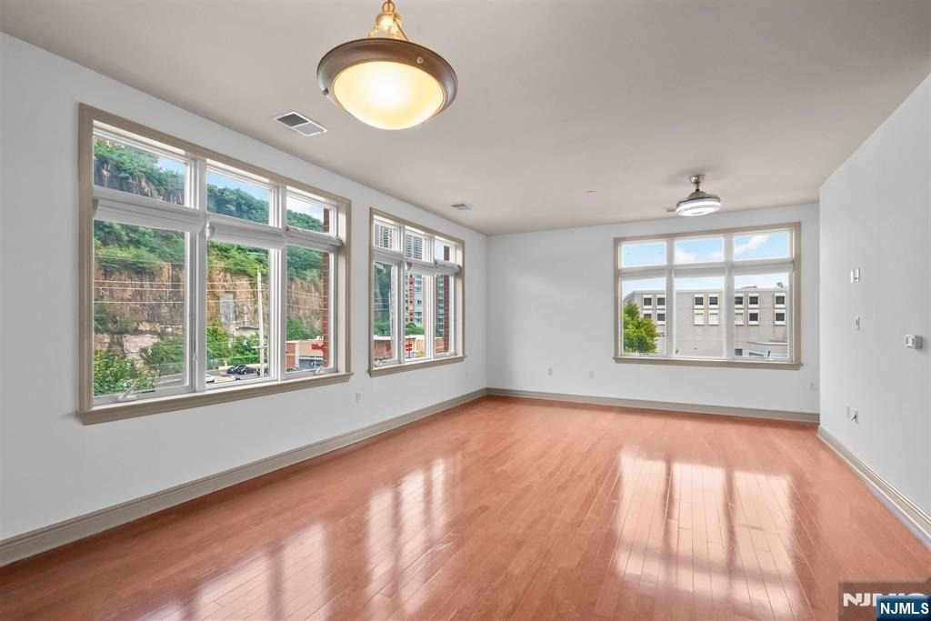 7400 River - Photo 15