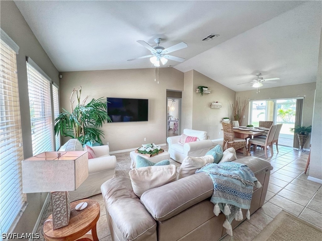 137 Se 17th Terrace - Photo 1