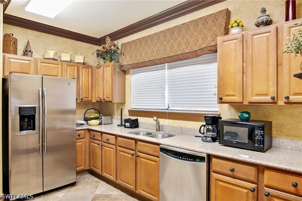1244 Carpazi Court - Photo 23