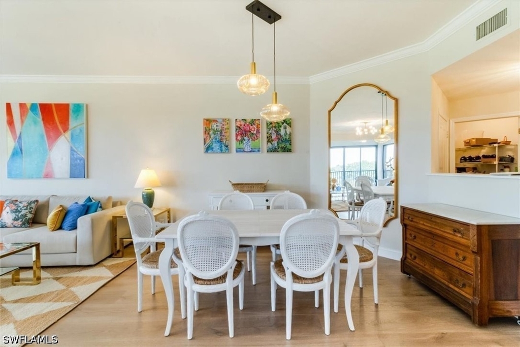 7040 Pelican Bay Boulevard - Photo 4