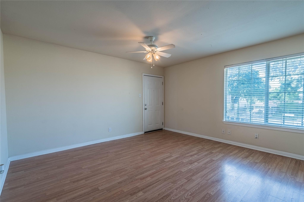 3918 Anita Street - Photo 6