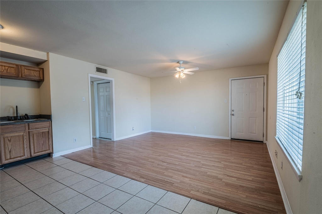 3918 Anita Street - Photo 2