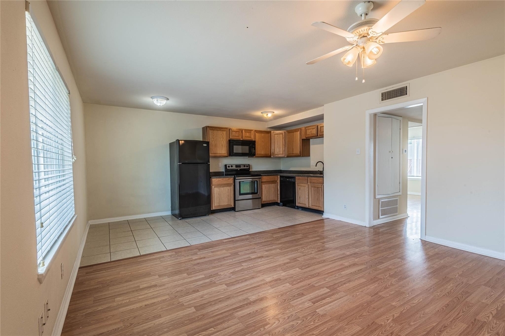 3918 Anita Street - Photo 4