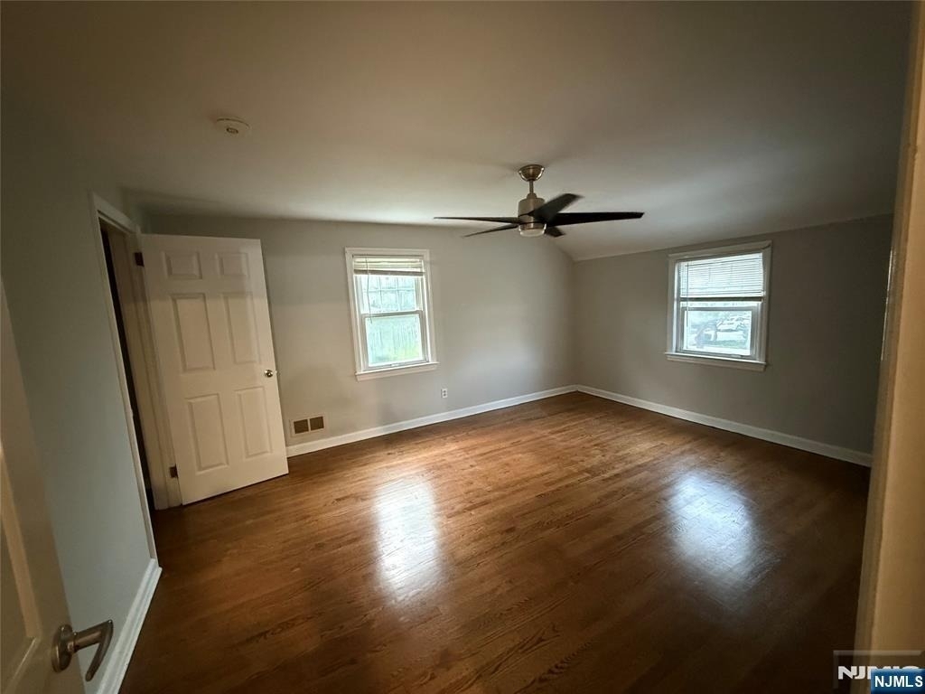 225 Hillside - Photo 9