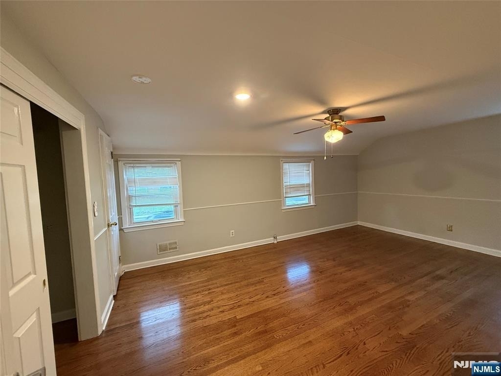 225 Hillside - Photo 7