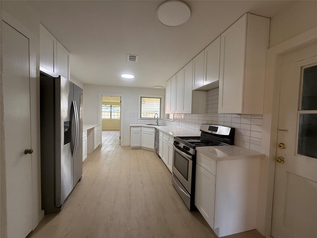 6131 Birdwood Road - Photo 5
