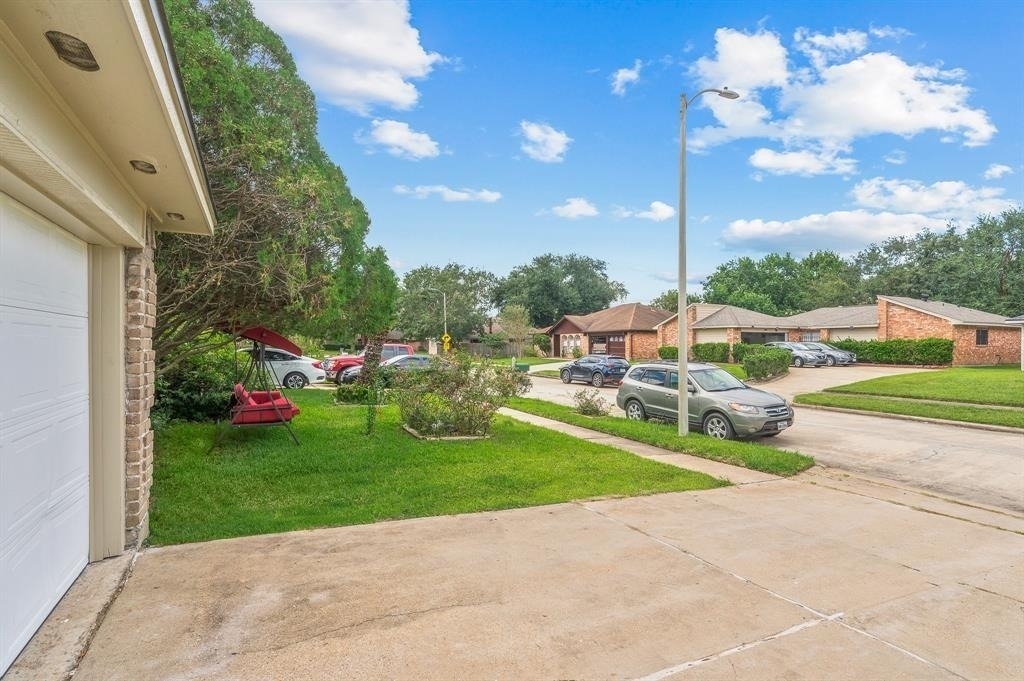 19511 Westhaven Drive - Photo 4