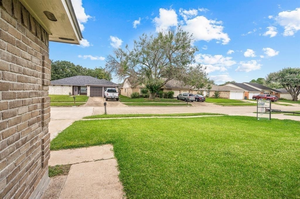 19511 Westhaven Drive - Photo 3