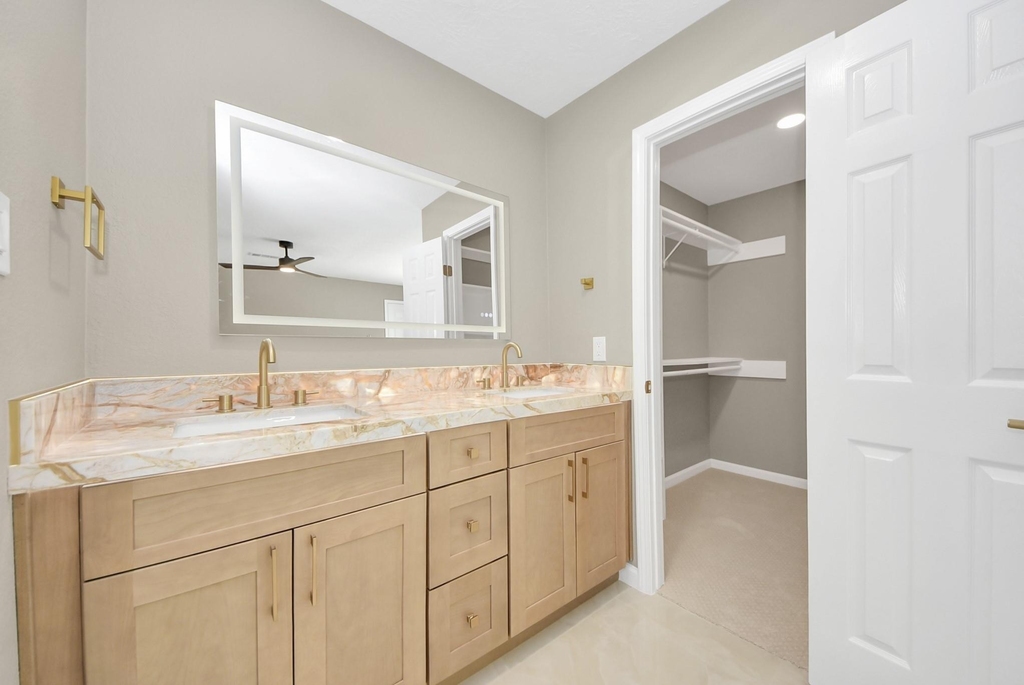 16114 Forest Bend Avenue - Photo 18