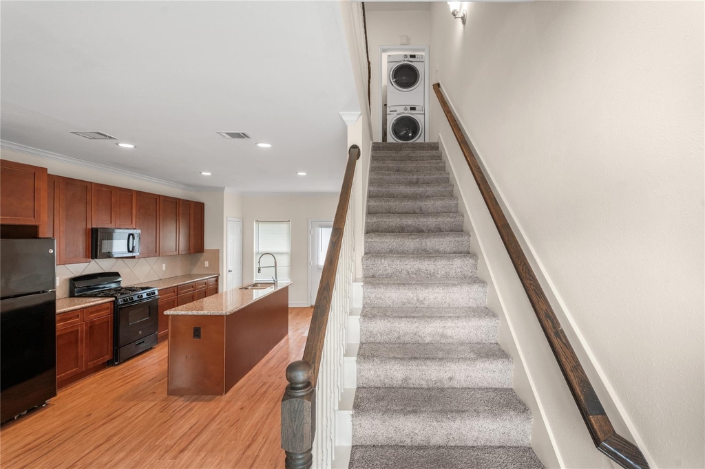 2407 Ferguson Way Road - Photo 9
