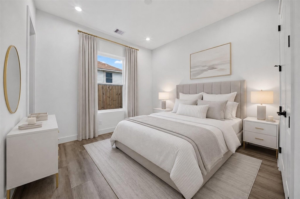 2421 Harrington Street - Photo 7