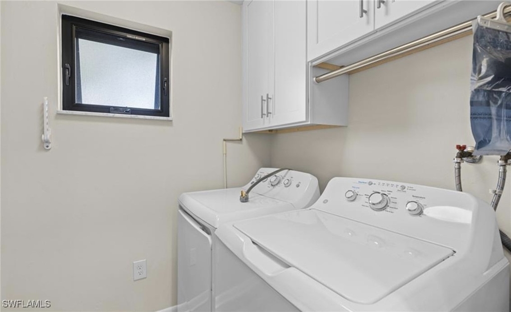 788 Park Shore Drive - Photo 10