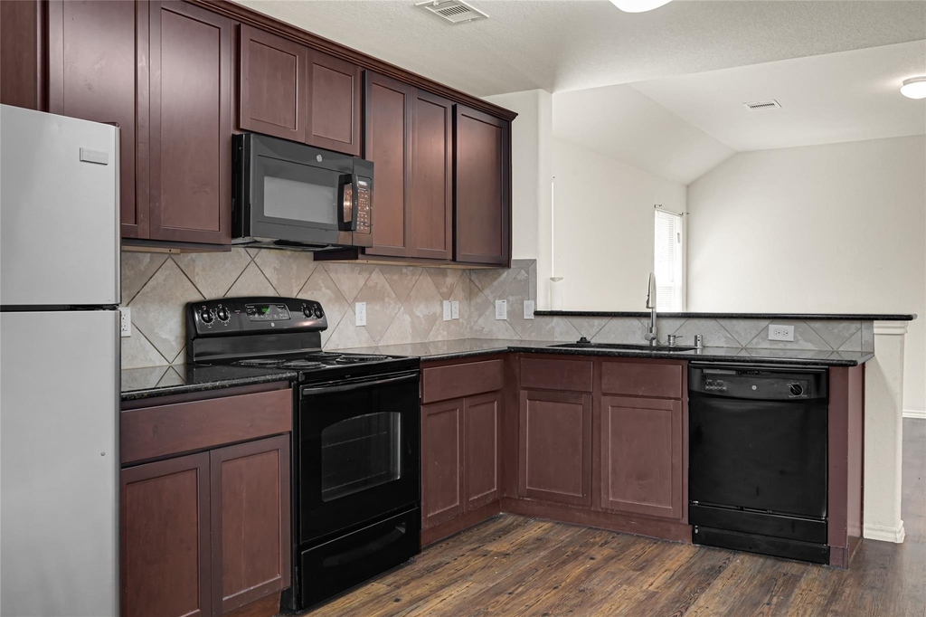 2806 Morgensen Drive - Photo 26