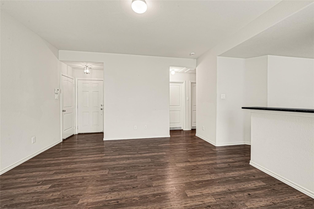 2806 Morgensen Drive - Photo 9