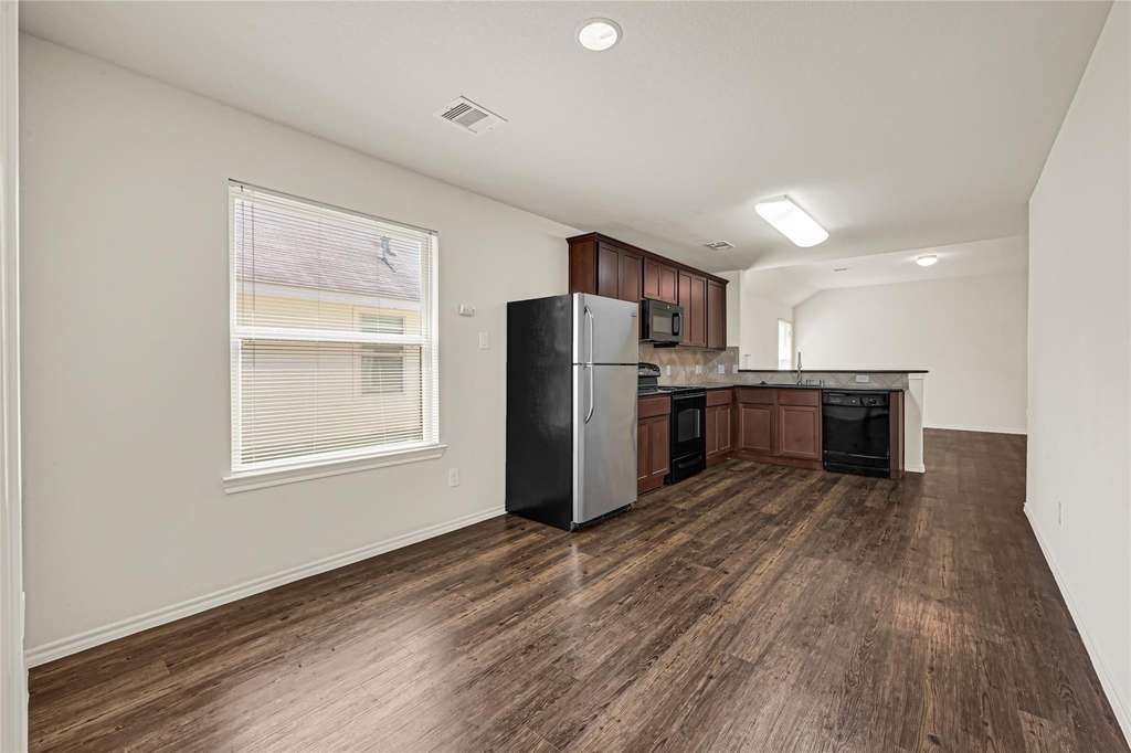 2806 Morgensen Drive - Photo 31