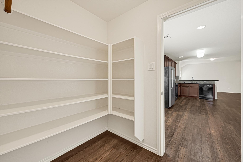 2806 Morgensen Drive - Photo 33