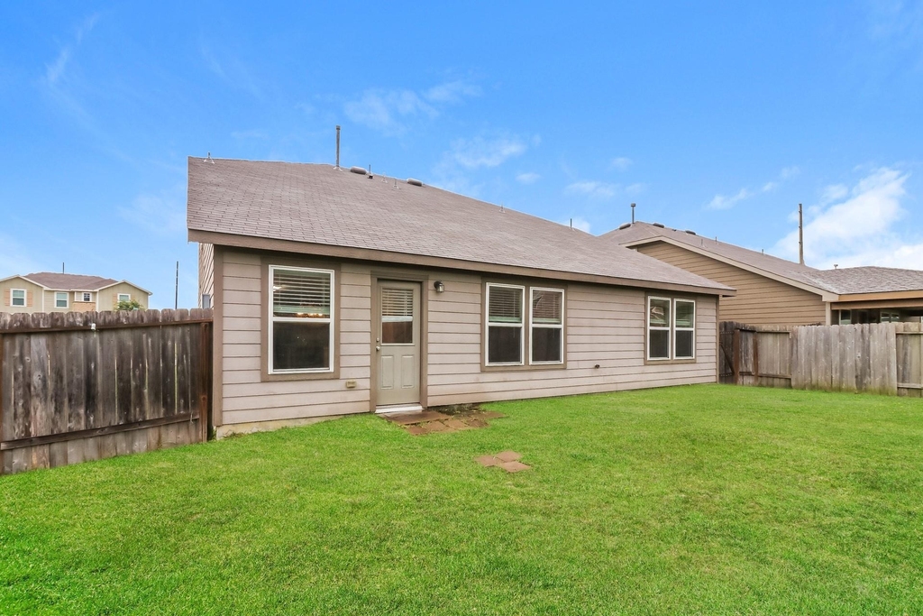 17719 Brahman Meadows Court - Photo 17