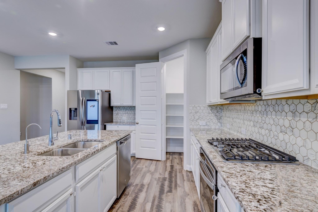 2008 Glenwick Manor Lane - Photo 11