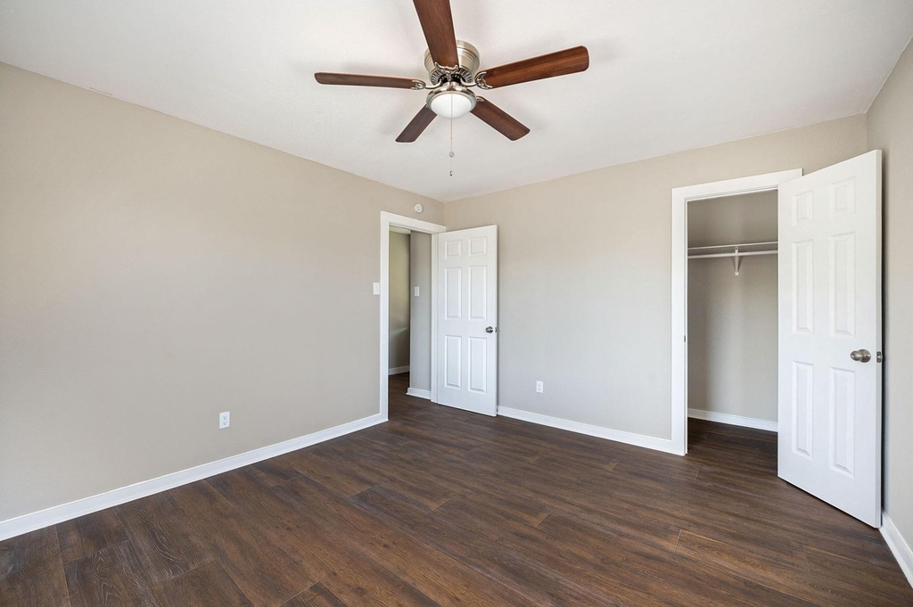 517 Center Street - Photo 10