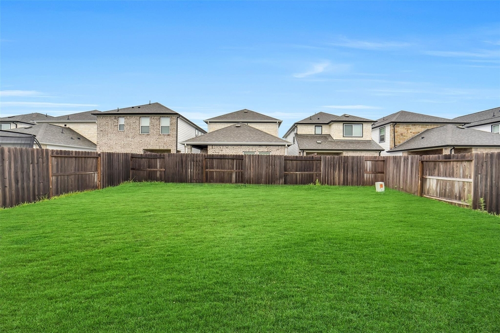 27110 Breakaway Lane - Photo 32