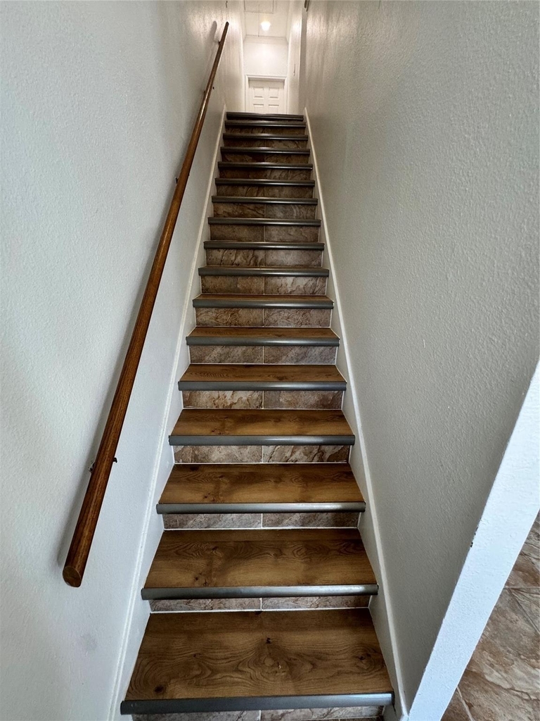 290 Wilcrest Drive - Photo 10
