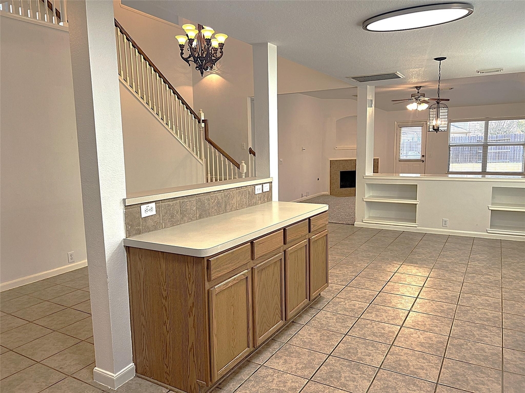 4714 Glencastle Court - Photo 6
