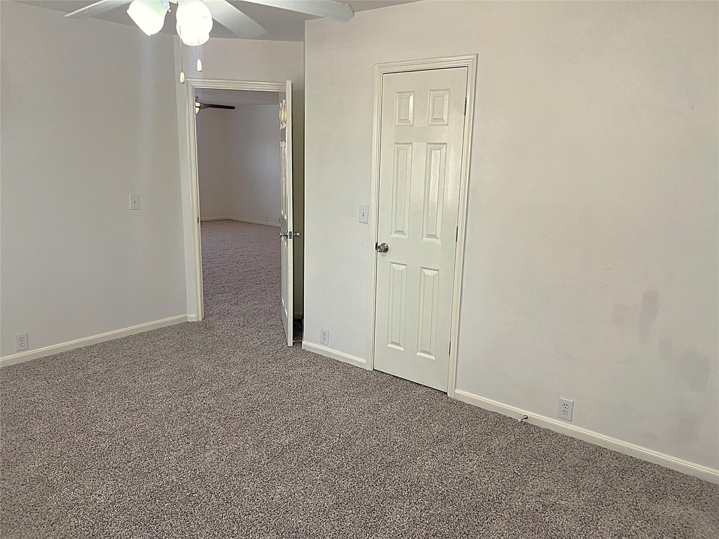 4714 Glencastle Court - Photo 31