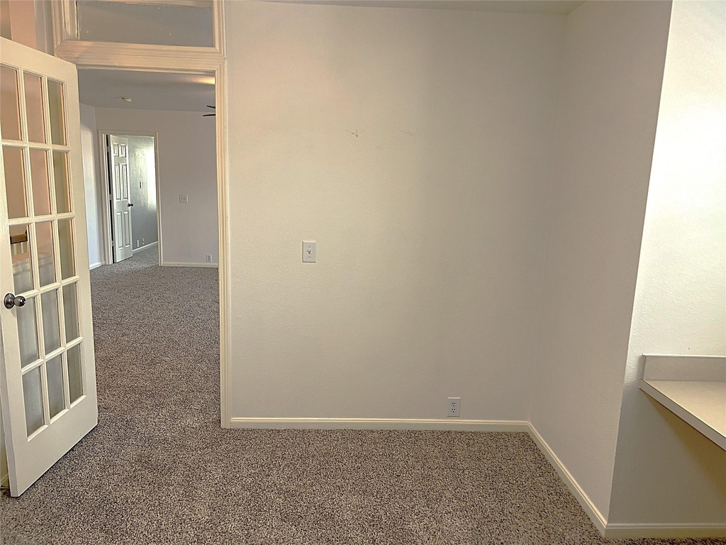 4714 Glencastle Court - Photo 25