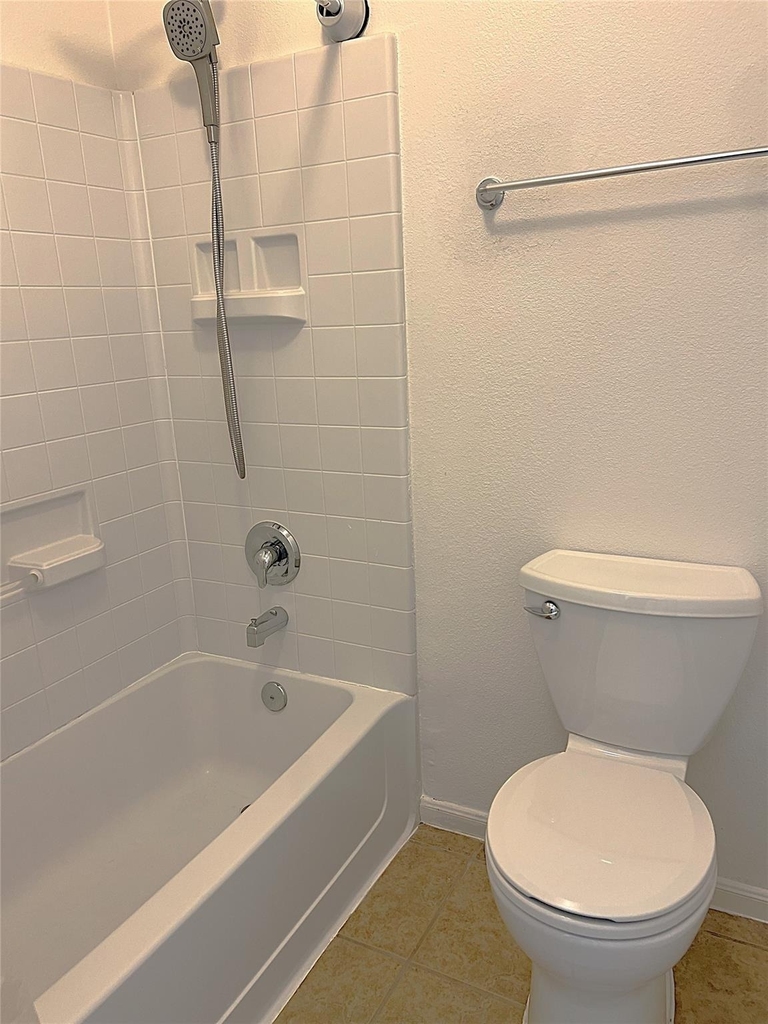 4714 Glencastle Court - Photo 36