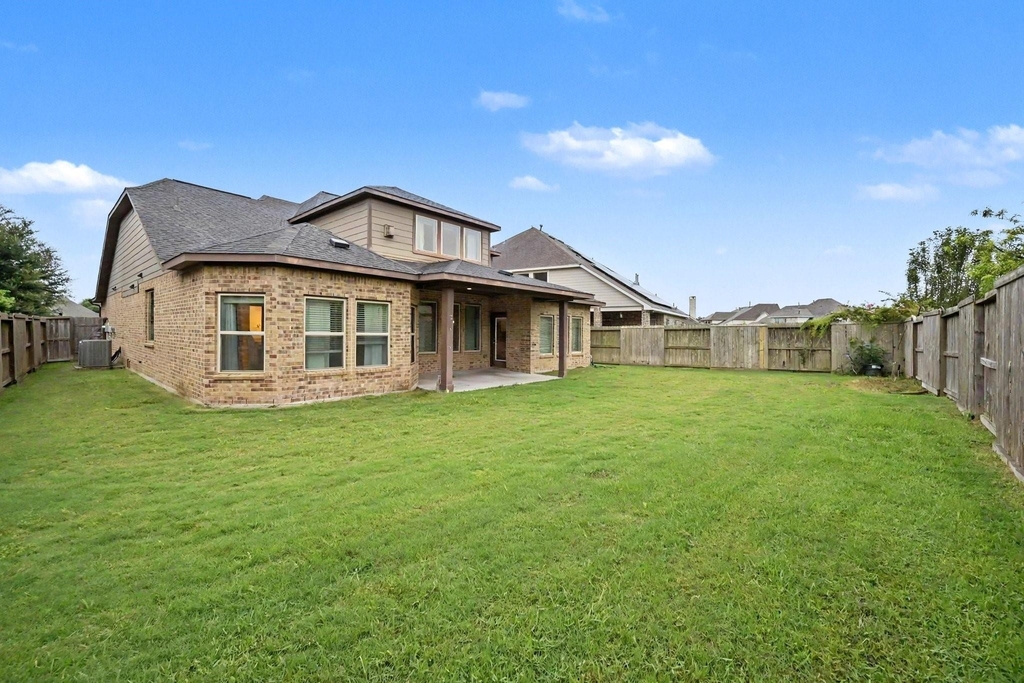 30631 Morning Dove Drive - Photo 43