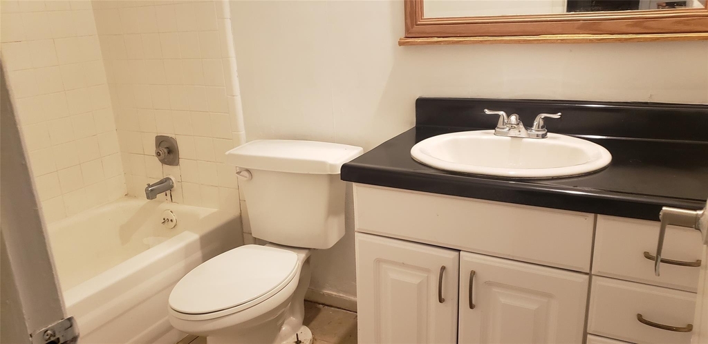 11714 Bob White Drive - Photo 10