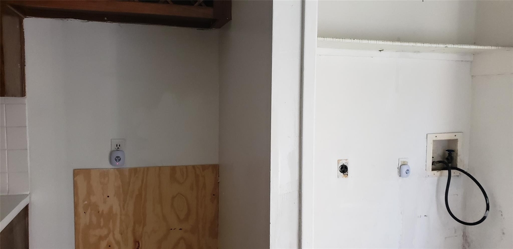11714 Bob White Drive - Photo 9