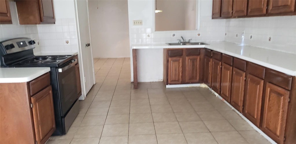 11714 Bob White Drive - Photo 2