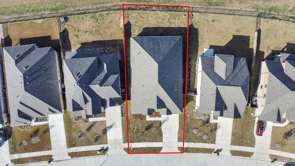 4710 Austin Landing - Photo 3