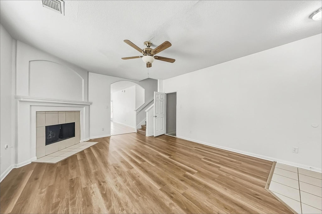 1631 Laura Anne Drive - Photo 4