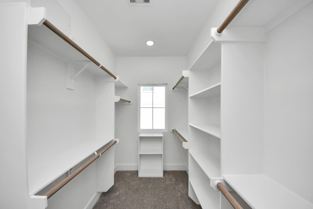 2434 Harrington Street - Photo 27