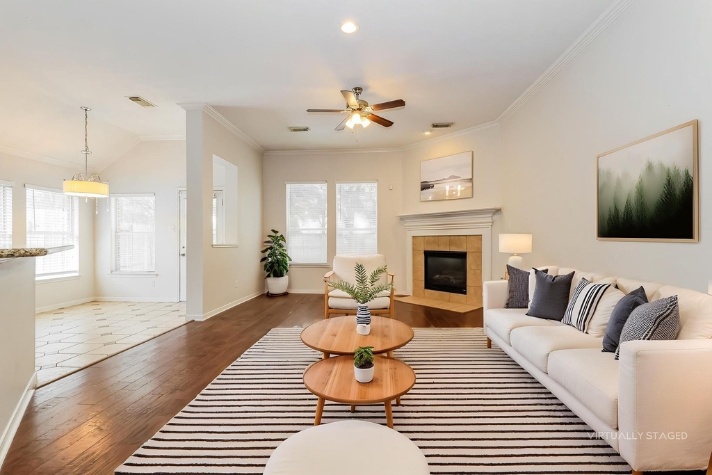 21735 Orange Maple Court - Photo 3